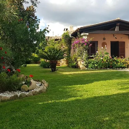 Le Rose Villa San Teodoro (Sardinia)