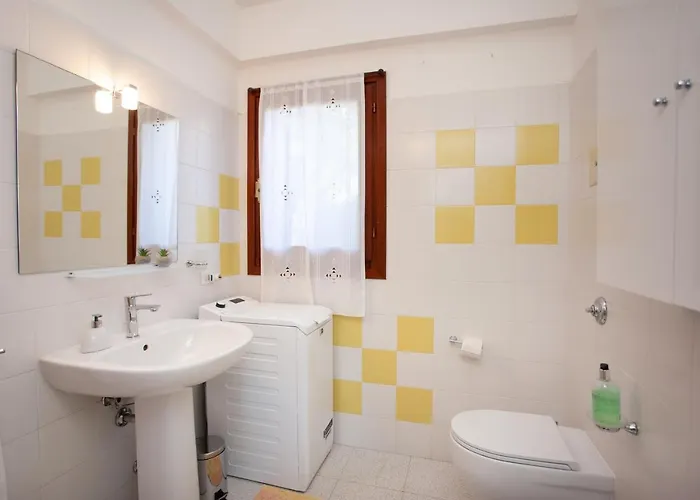 Le Rose * San Teodoro (Sardinia)