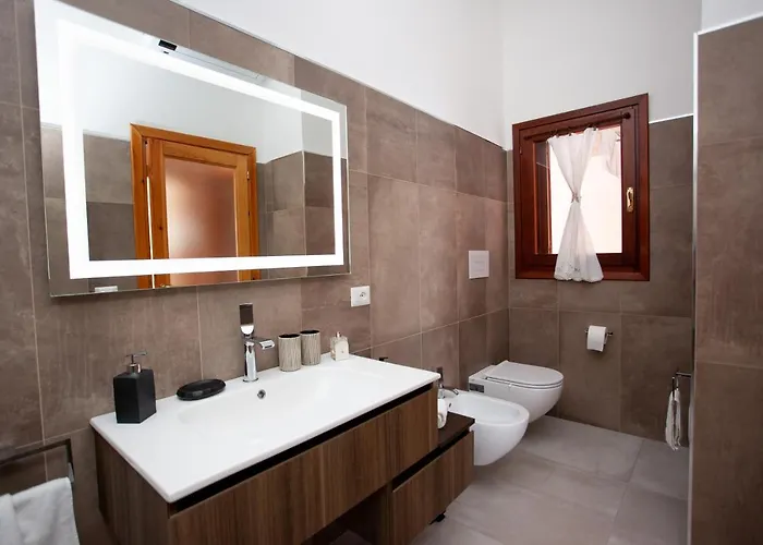 Le Rose Villa San Teodoro