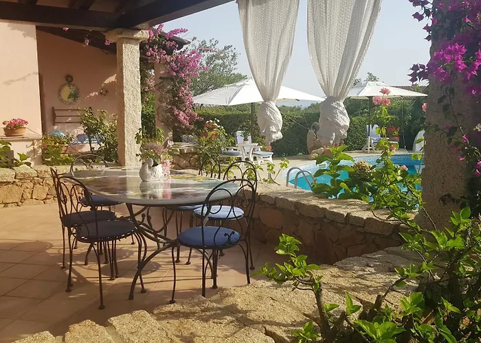 Le Rose * San Teodoro (Sardinia)